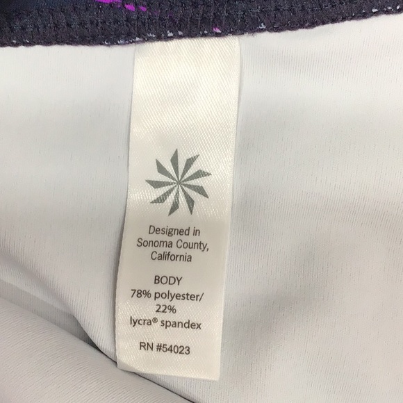 Athleta multi stripe Capri leggings S - Picture 11 of 11